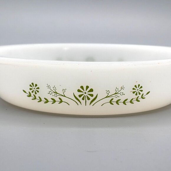 Vintage Glasbake Green Primrose Dream Milk Glass Baking Dish J242 Eight Inch - Picture 4 of 6